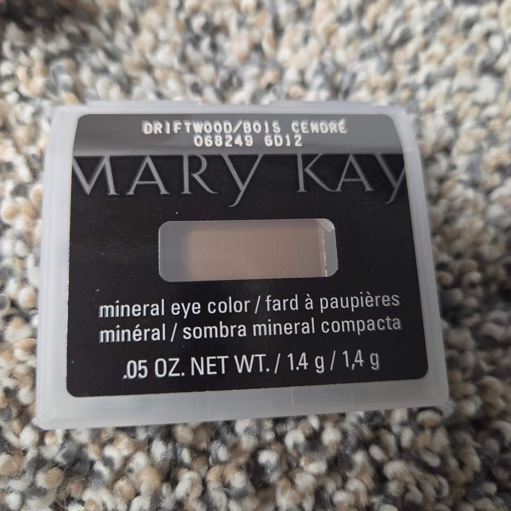 Mary Kay Mineral Eye Color Driftwood 068249 Matte Brown Eyeshadow Refill 0.05oz